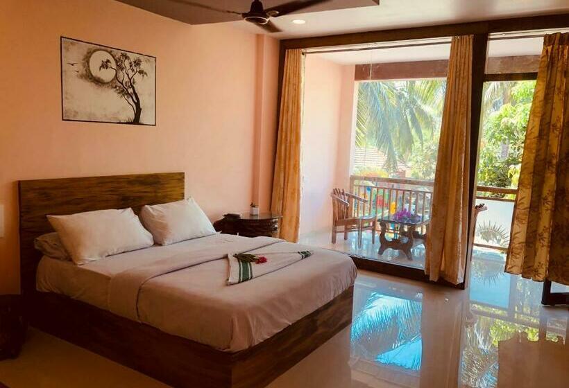 Номер Стандарт Вид на Озеро, Udaya Resort