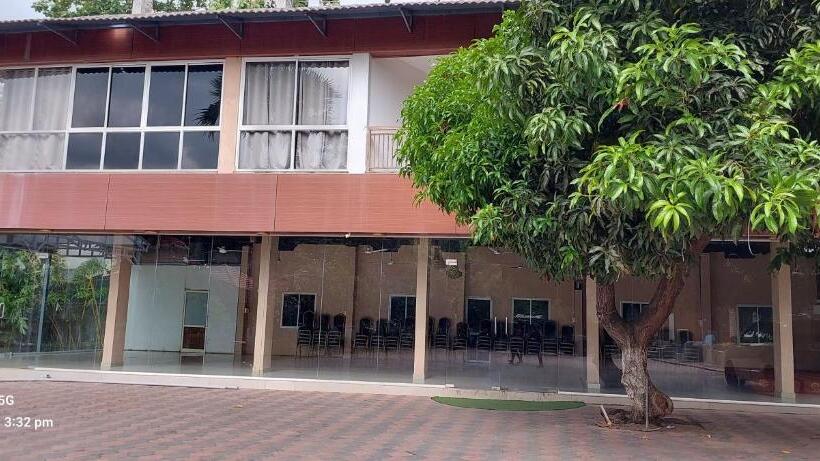 디럭스 룸, Udaya Resort