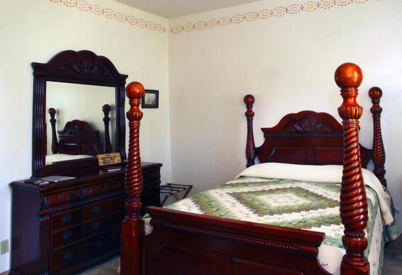 اتاق استاندارد, Oak Valley Inn And Suites