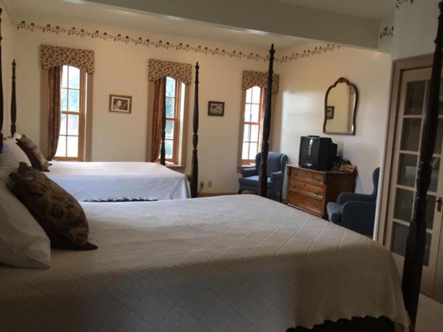 اتاق لوکس, Oak Valley Inn And Suites