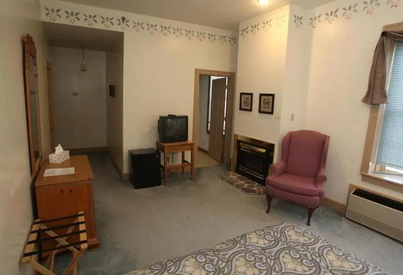 ハイドロマッサージバス付きスイート, Oak Valley Inn And Suites