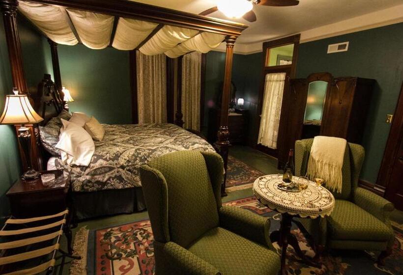 جناح ديلوكس, Swantown Inn