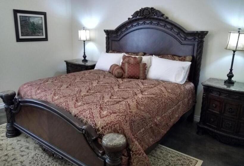 جناح غرفتين نوم, Swantown Inn