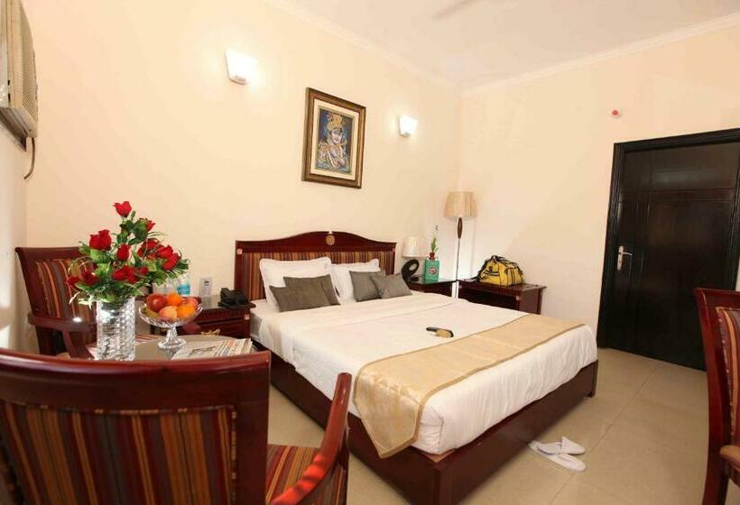 家庭间, Kridha Residency Opposite Prem Mandir Vrindavan