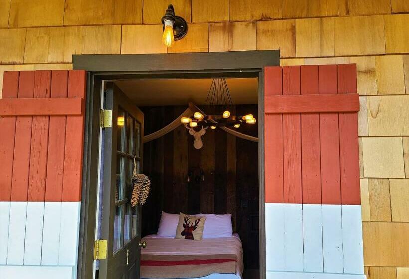 Номер Стандарт с Балконом, Mrs. Anderson's Lodging