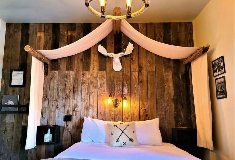 Номер Стандарт с Балконом, Mrs. Anderson's Lodging