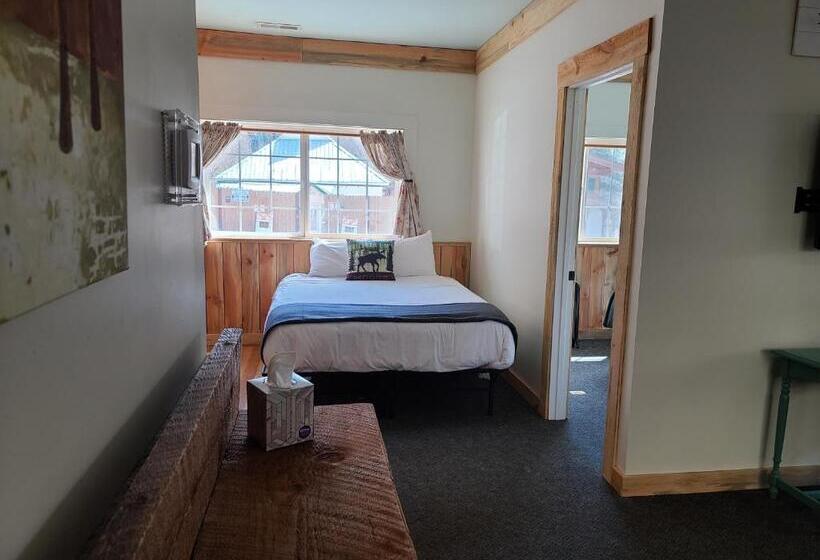 Family Suite, Mrs. Anderson's Lodging