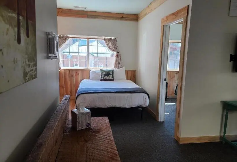 スイート(家族用), Mrs. Anderson's Lodging