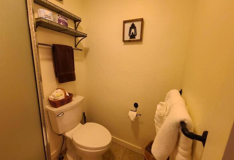 Номер Economy, Mrs. Anderson's Lodging