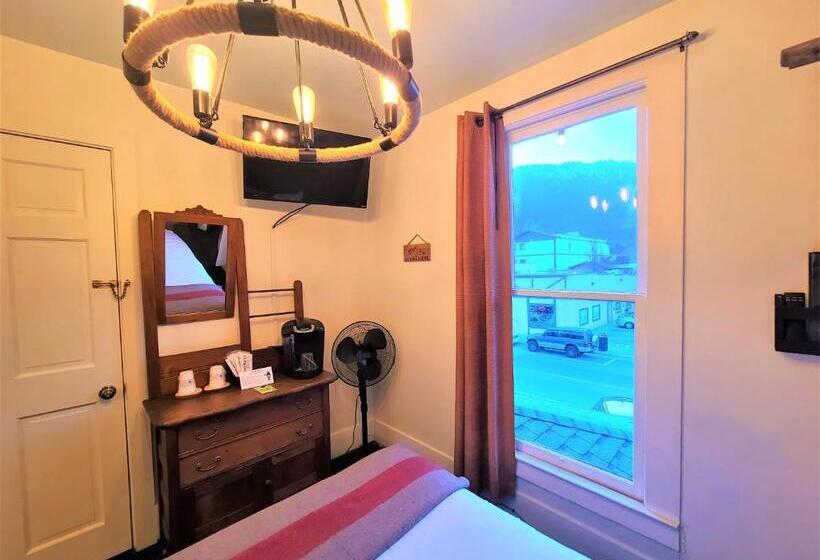 Номер Стандарт Совместная Ванная, Mrs. Anderson's Lodging