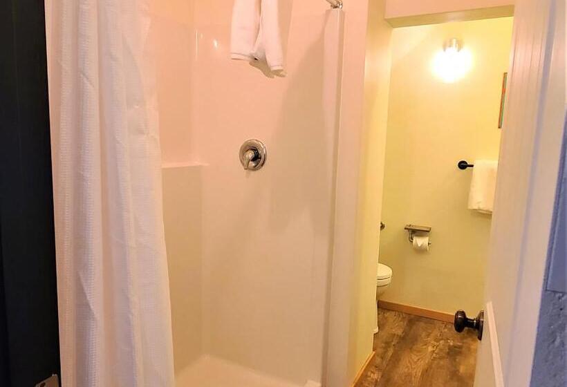 デラックスルーム, Mrs. Anderson's Lodging