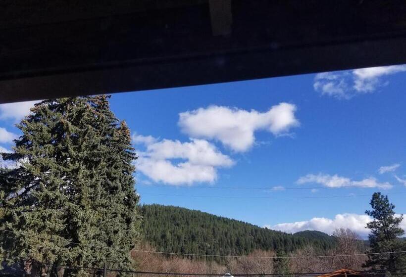 Четырехместный Номер Deluxe, Mrs. Anderson's Lodging