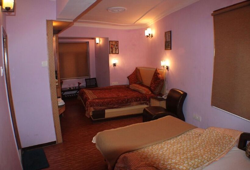 Семейный Номер, Prestige