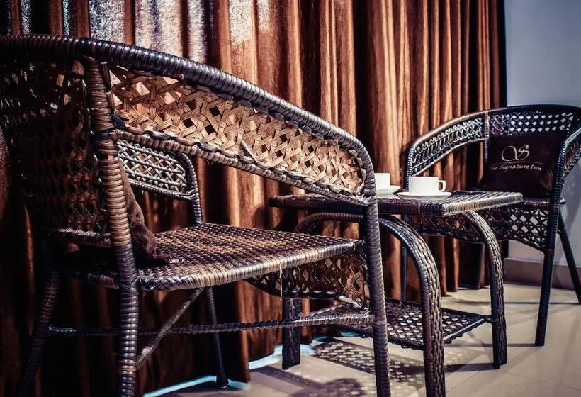 اتاق لوکس, The Signature Inn