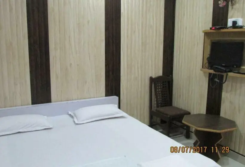 Standard-huone, Vrindavan