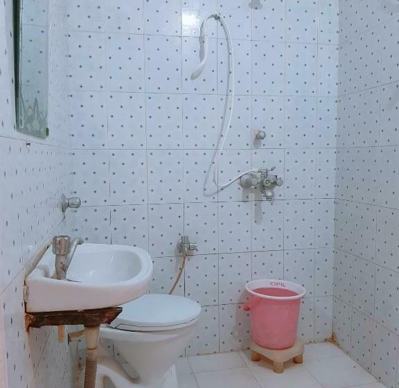 スタンダードルーム, Vrindavan