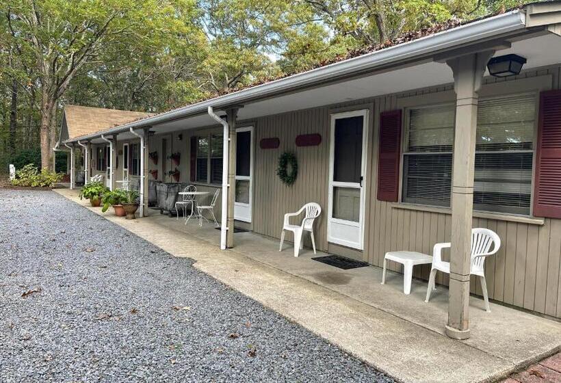 إستوديو ديلوكس, Midway Motel & Cottages