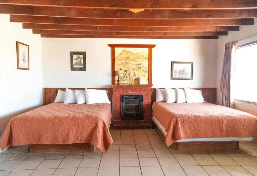 エクゼクティブルーム, Sagebrush Inn