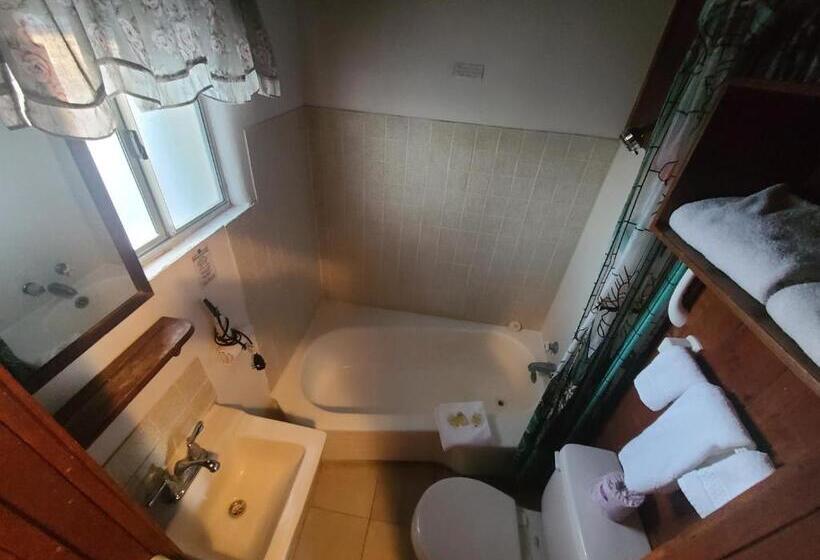 Люкс Кровать Кинг, Sagebrush Inn