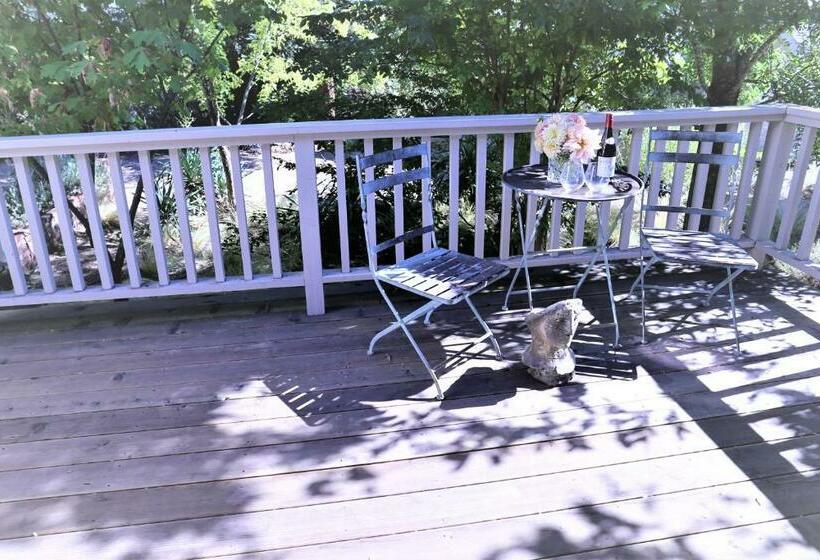 キングサイズベッドのデラックスルーム, Napa Farmhouse Inn