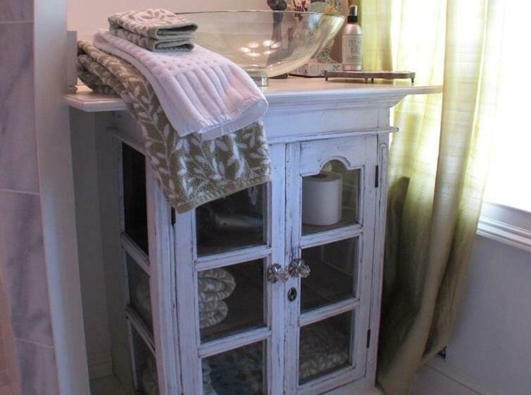 اتاق استاندارد با تخت بزرگ, The Connecticut River Valley Inn