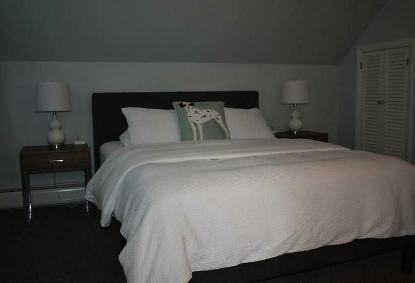 스탠다드 룸, The Little River Inn