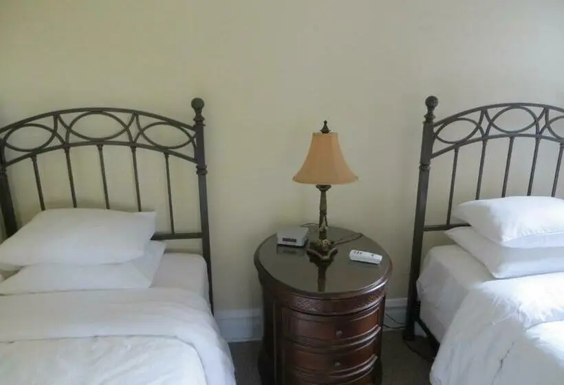 ２ベッドスイートルーム, The Polo Inn Bridgeport U.s.a