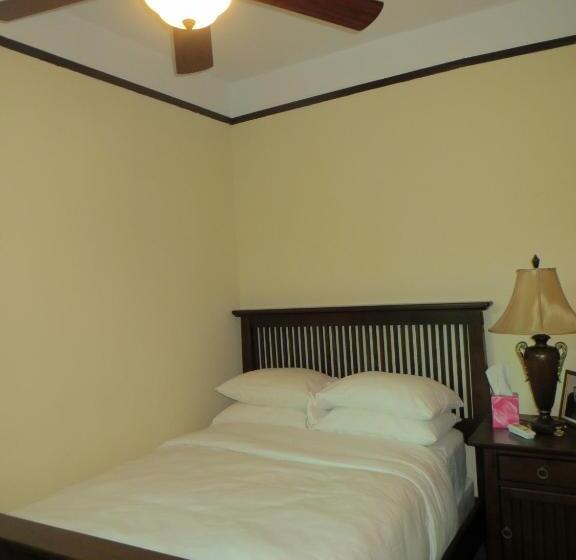 3 Bedroom Suite, The Polo Inn Bridgeport U.s.a
