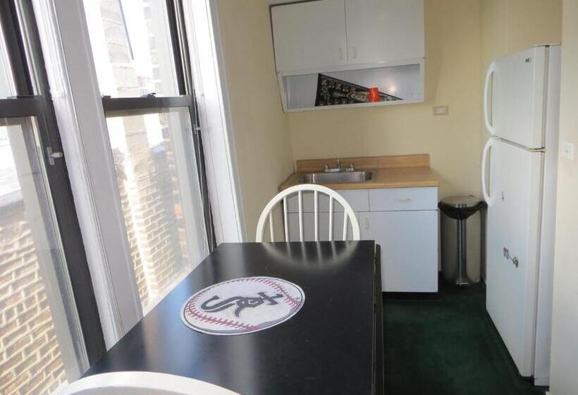 סוויטת 3 חדרי שינה, The Polo Inn Bridgeport U.s.a