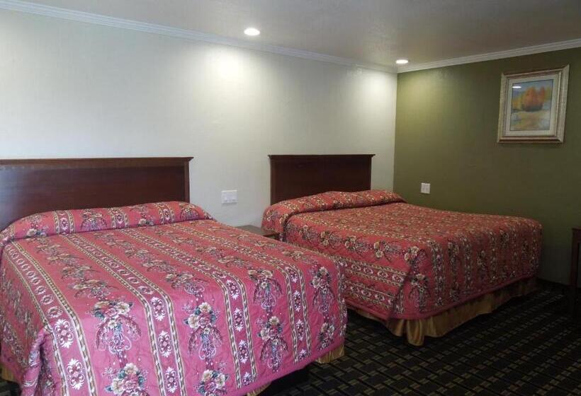 Номер Стандарт, Castaway Motel