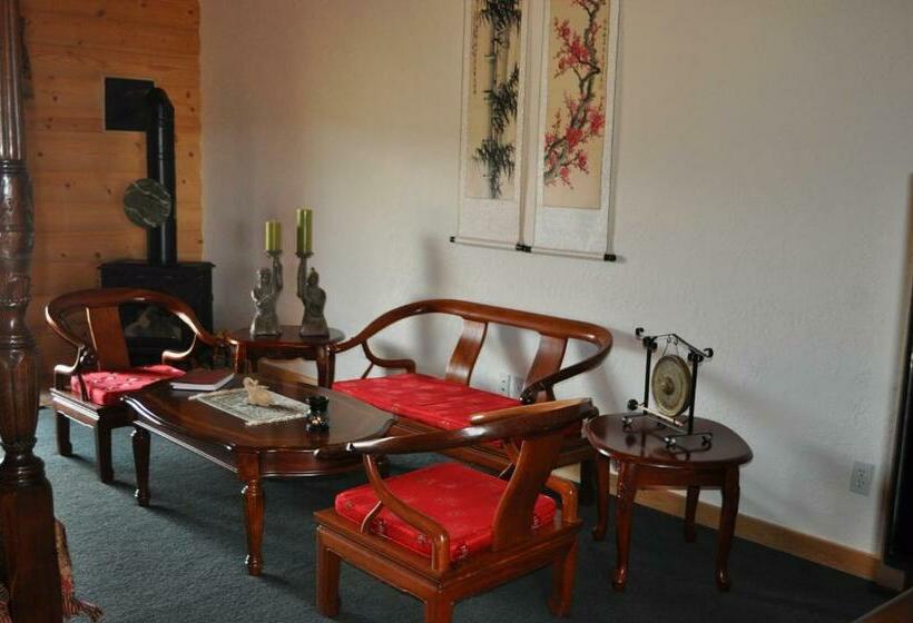 جناح ديلوكس سرير كينج, Elkwood Manor Bed & Breakfast