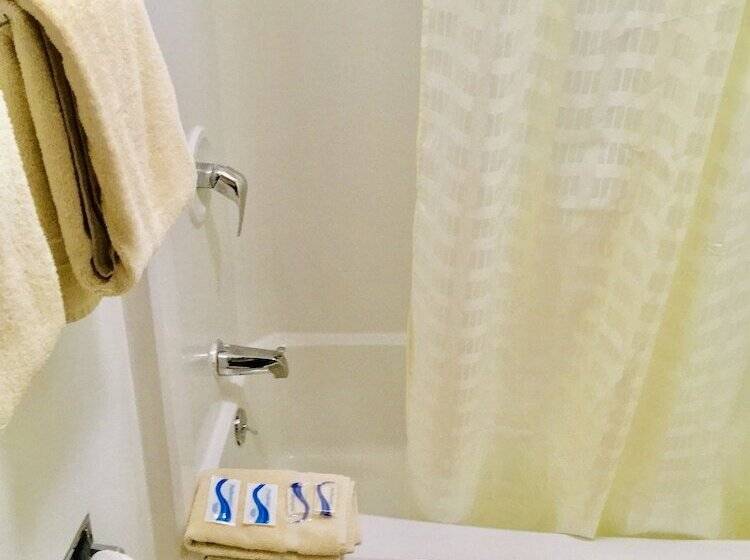 غرفه قياسيه سريرين مزدوجين, Granada Inn Motel   Kalkaska