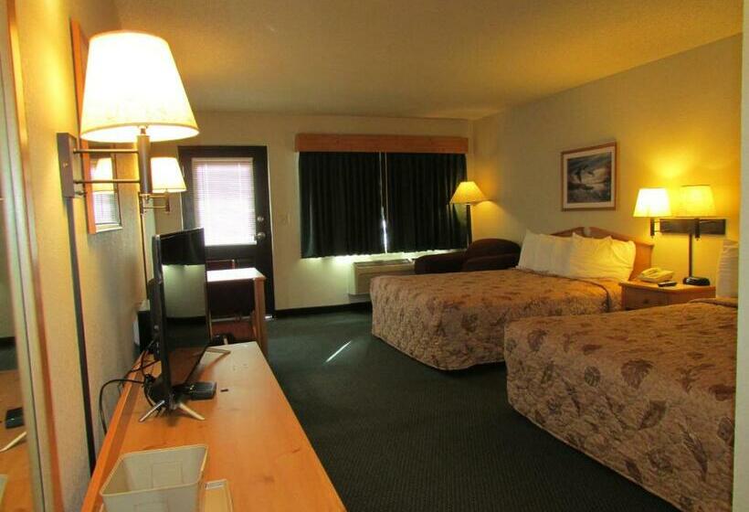 غرفه قياسيه سريرين مزدوجين, Shell Lake Lodge, A Travelodge By Wyndham
