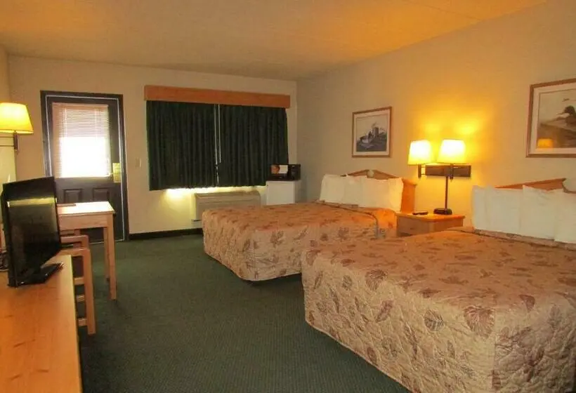 Standard-huone Sisäpuolella, Shell Lake Lodge, A Travelodge By Wyndham