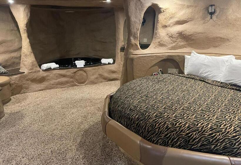 스위트, Designer Inn And Suites