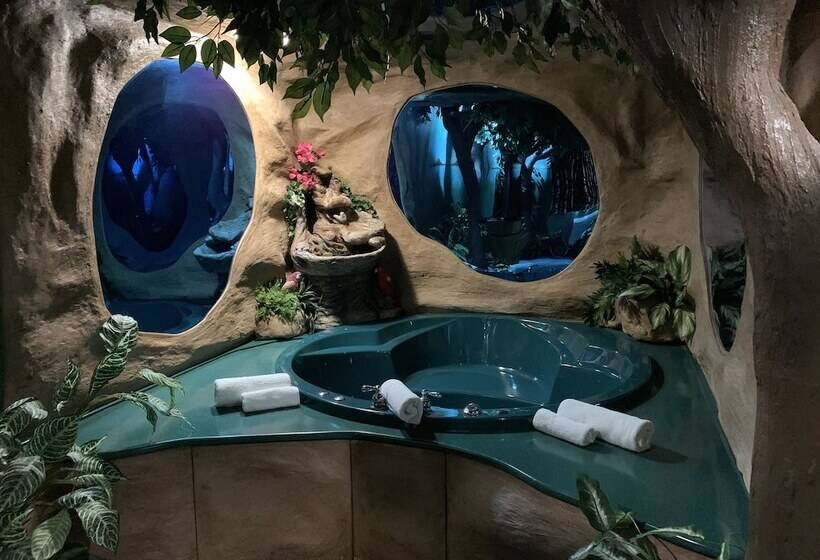 스위트, Designer Inn And Suites