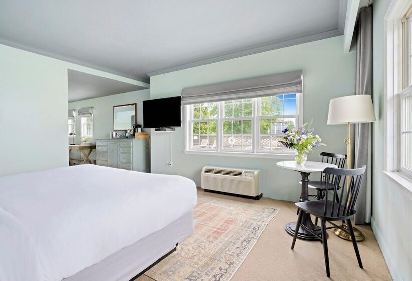 סוויטת ג'וניור, The Harbor Front Inn