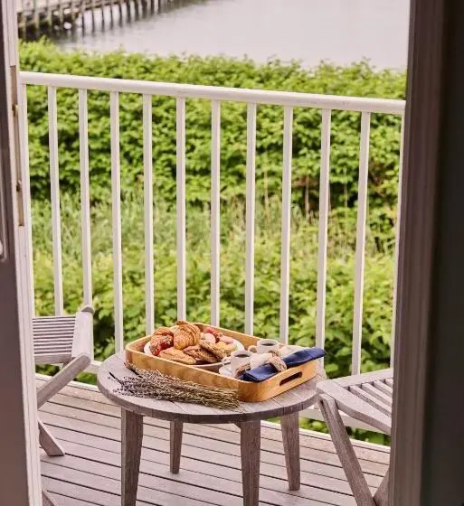 Büyük Çift Kişilik Yataklı Standart Oda, The Harbor Front Inn