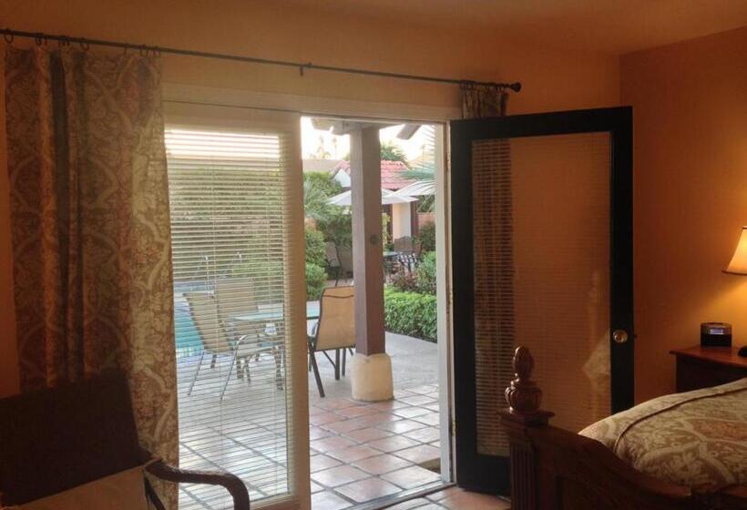 اتاق استاندارد با تخت بزرگ, La Maison Hotel   Adults Only