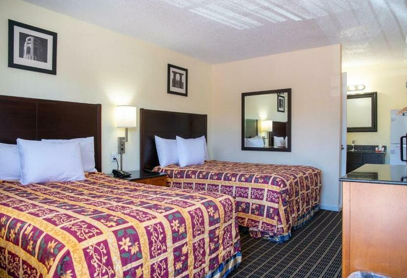 غرفه قياسيه سريرين مزدوجين, Motel 7   Near Six Flags, Vallejo   Napa Valley