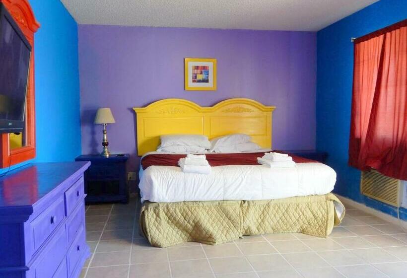 غرفة قياسية سرير مزدوج, 9 Palms Inn