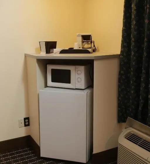 プレジデントスイートルーム, Budget Inn Washington