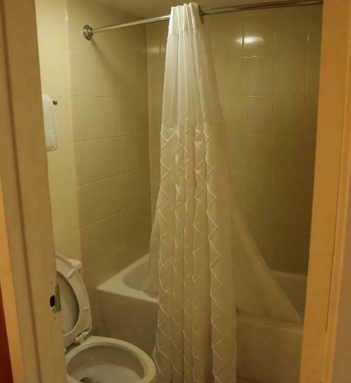 غرفة قياسية سرير كينج, Budget Inn   Washington