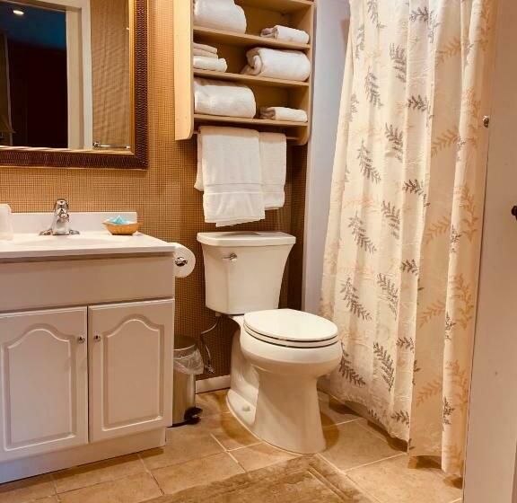 Люкс, Ledge Rock At Whiteface