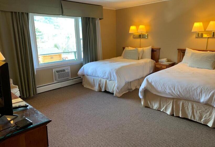 Люкс с Балконом, Ledge Rock At Whiteface