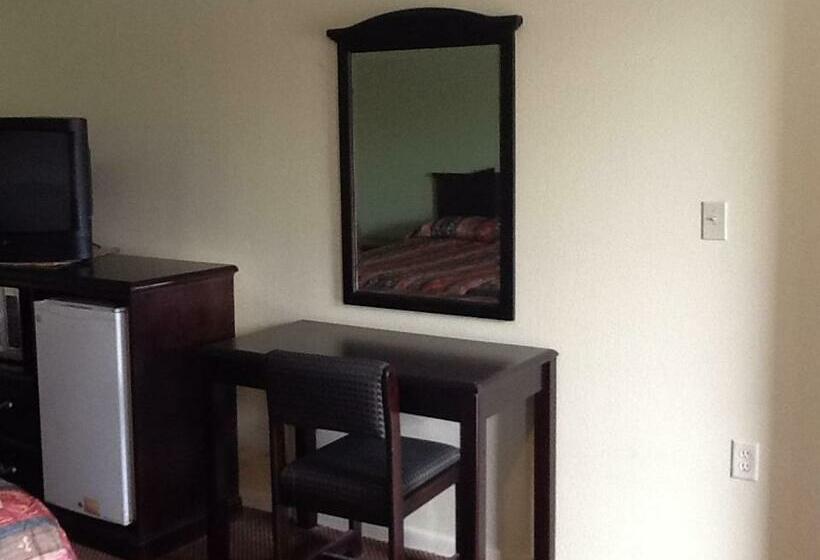 带大床的标准间, Relax Inn   Lakeland