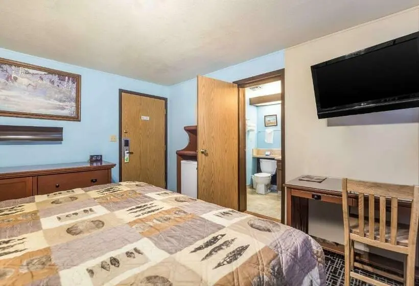 キングサイズベッドのスタンダードルーム, Rodeway Inn & Suites Big Water  Antelope Canyon
