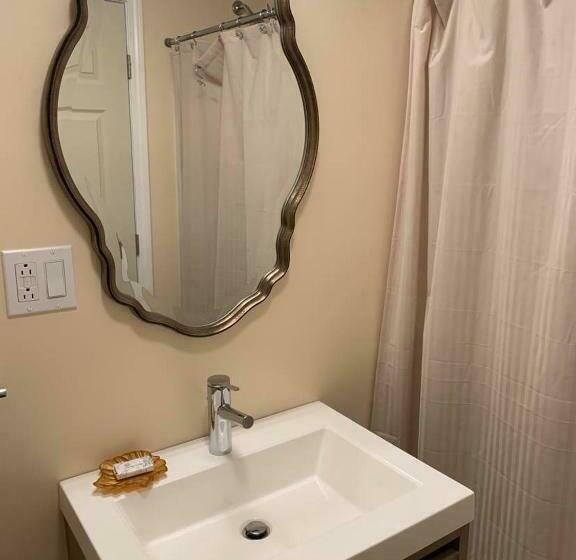 اتاق استاندارد با 2 تخت دوبل, Starlight Lodge At Rockport Harbor