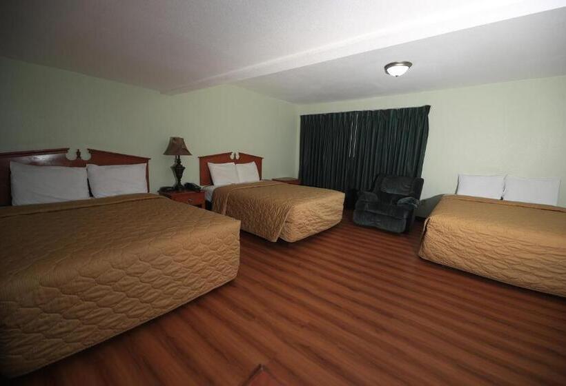 חדר משפחתי, Texas Inn Waxahachie