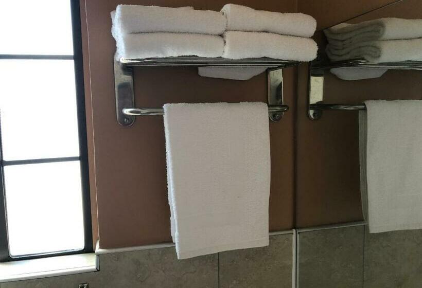 스탠다드 룸, Whittier Travel Inn